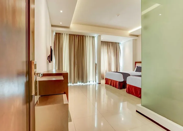 Dancenter Premium Legian 2*