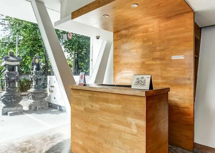 Dancenter Premium Legian