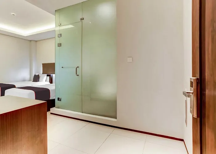 Hotel Dancenter Premium Legian 2*