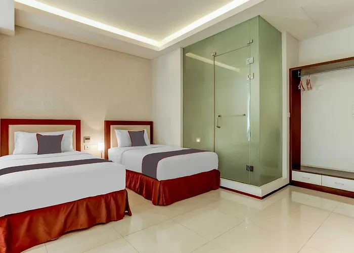 Dancenter Premium Legian Hotel
